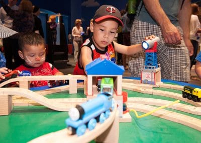 Thomas & Friends™: Explore the Rails! 1